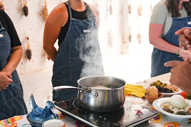 4 Moles Oaxacan Cooking Class with Traditional Cook - Casa Crespo meeting point and the 1:30 start that keeps things focused