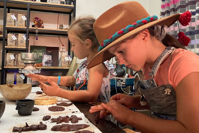 Cacao day experience from the wood to your cup! - The cacao hike to the viewpoint at Ixtepeji