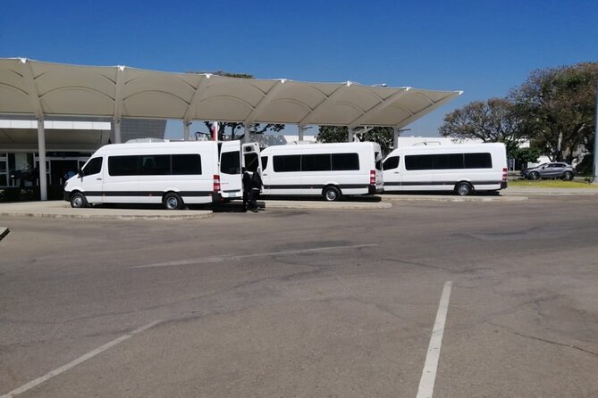 Luxury Transportation to and from Xoxocotlan Airport to Hotels - Key Highlights at a Glance