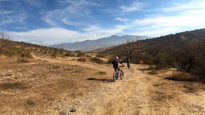 Monte Alban & Atzompa: MTB bike ride though local trails - Monte Albán: Tickets Included and an Elevated Rest Stop