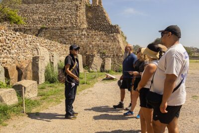 Only Monte Albán Tour - A small group tour (18 max) and the guides: Angel and Miguel