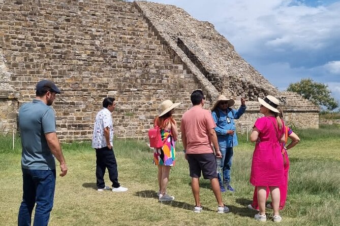 Only Monte Albán Tour - Weather and comfort: your practical plan for a hot morning