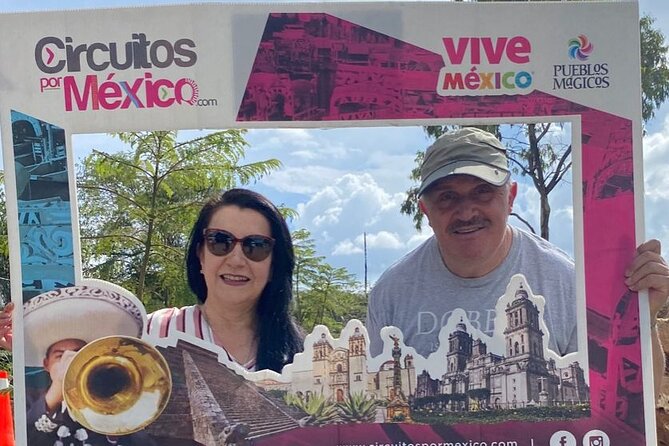 Private Family Tour to Visit Monte Albán, Alebrijes and Barro Negro - A private Oaxaca day at family speed (not a cattle-car route)