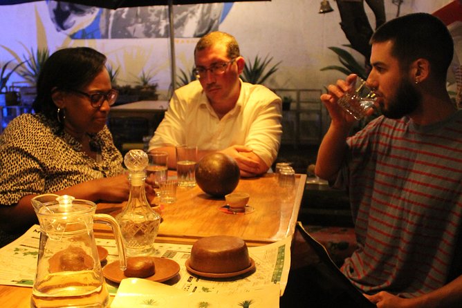 Tasting of Organic Mezcales - What to expect from the group size, language, and vibe