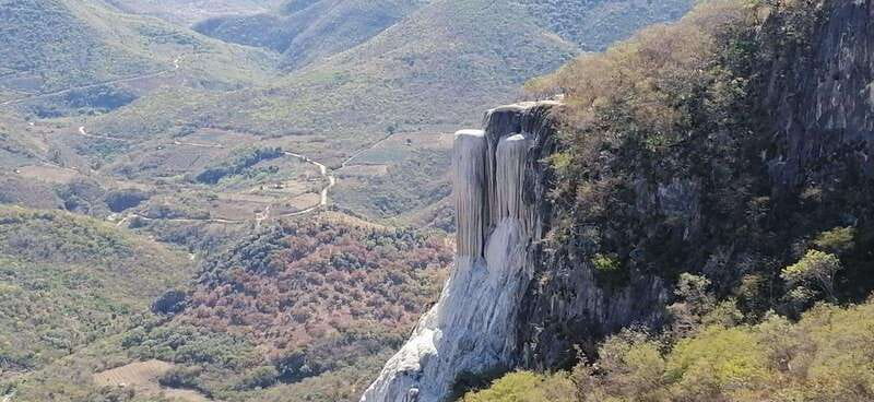 tour petrified waterfalls "Hierve el agua" - Logistics that matter: timing, pickups, and what to bring
