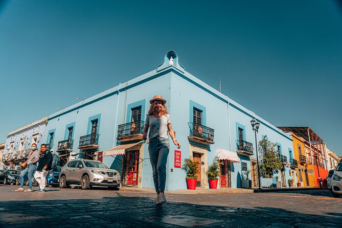Walking tour with a local photographer in Oaxaca - Oaxaca City photo walk: why this works better than a random photo stop