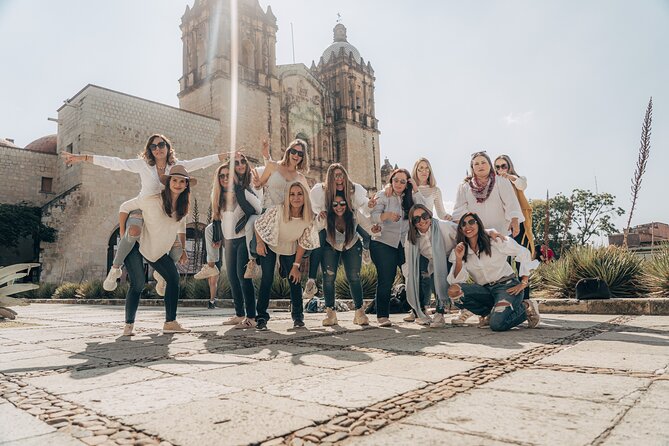 Walking tour with a local photographer in Oaxaca - What you get at the end: 30+ high-quality photos in a digital gallery