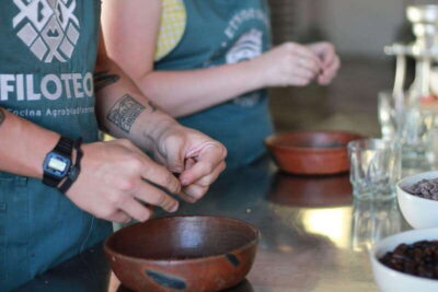 ✨Make chocolate to take home Oaxacan style ☕️✨ - The generational cocoa angle: why it feels more authentic